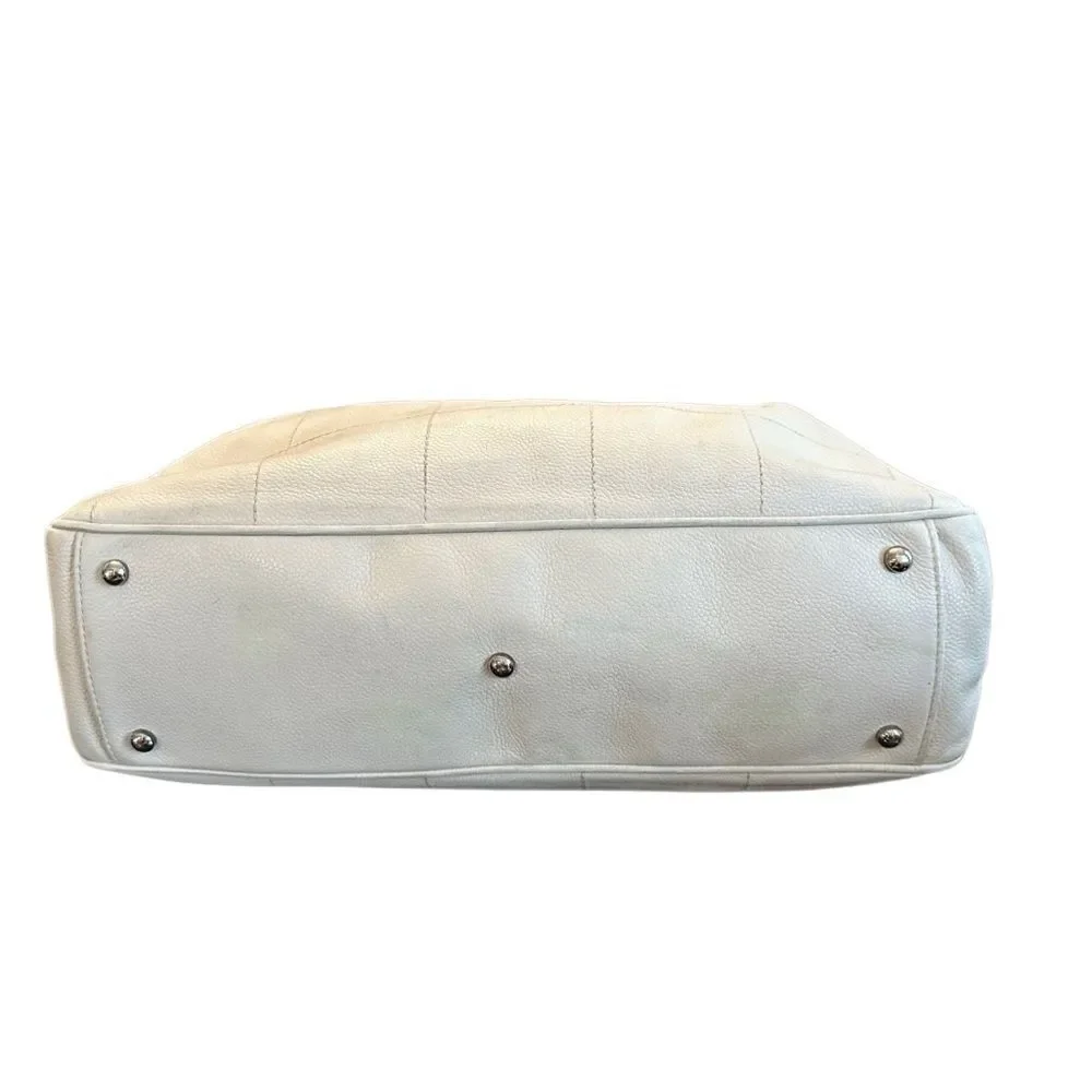Chanel Top Handle white leather Bag